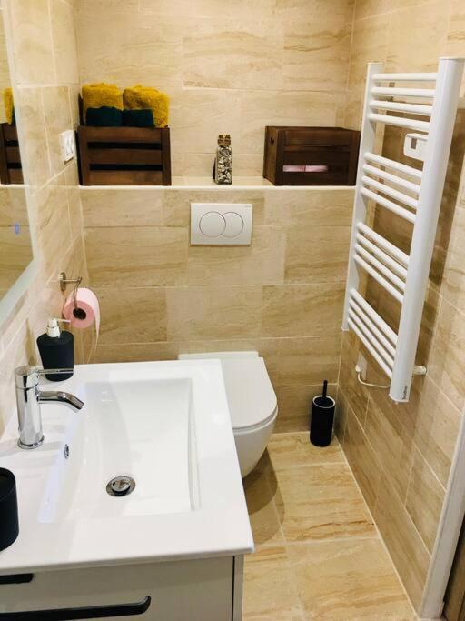 Bleu Lavande 1 - Appartement Cosy Ambiance Village Istres Luaran gambar